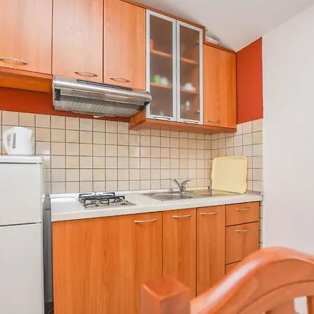 Svarog Apartamento Biograd Na Moru