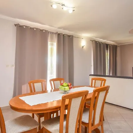 Svarog Apartamento