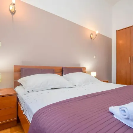 Apartamento Svarog