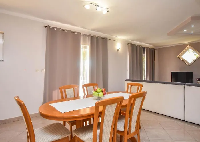 Svarog Apartament